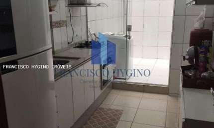 Apartamento para Venda em Pinheiral, Planalto do Sol, 2 dormitórios, 1 banheiro, 1 vaga
