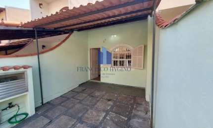 Casa para Venda em Volta Redonda, São Geraldo, 1 dormitório, 1 banheiro, 1 vaga