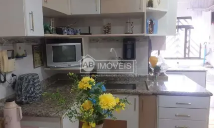 Casa com 3 quartos, Vila Belmiro, Santos - R$ 650 mil, Cod: 1136