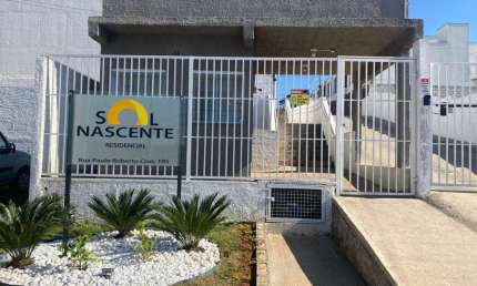 Sobrado em Condomínio para Venda em Mairinque, São Roque Country Club I, 2 dormitórios, 2 banheiros, 1 vaga