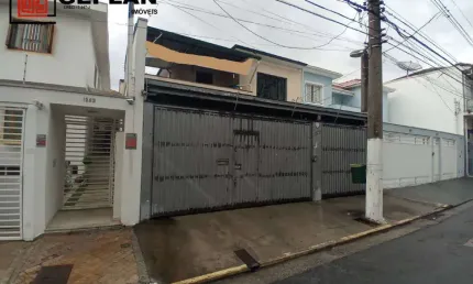 Excelente Sobrado para fins comerciais, 2 Salas,  2 Salões, 5 vagas 200m