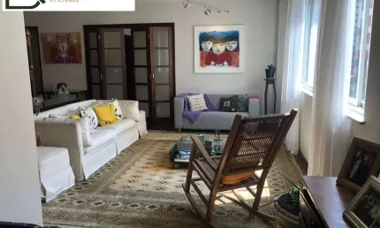 Apartamento C/ 03 dorm, sendo 01 suíte, 04 banhs, 01 vaga de garagem, 190m²