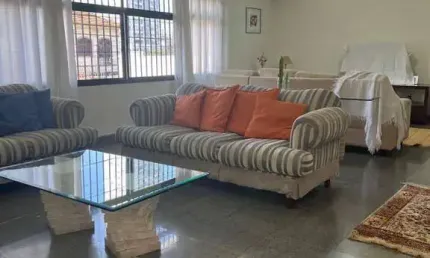 MARAVILHOSA CASA!!! TOTALMENTE REFORMADA NO JARDIM DA GLORIA!!!!