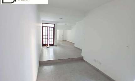 Excelente Imóvel, Comercial e Residencial, 2 Dorm, 4 banh, sem vaga, 110m.