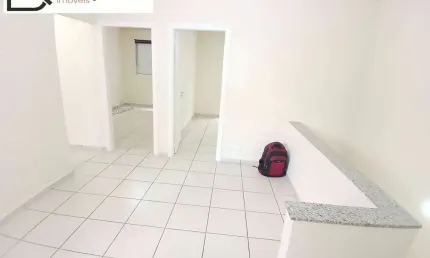Casa com 2 quartos para alugar na Avenida Lacerda Franco, 1951, Cambuci, São Paulo