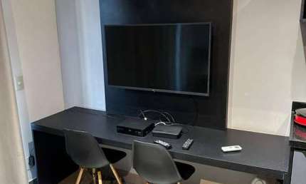 MARAVILHOSO APARTAMENTO NA RUA CAPOTE VALENTE TOTALMENTE MOBILIADO!!!