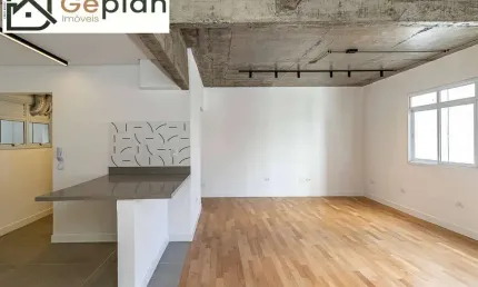 MARAVILHOSO APARTAMENTO REFORMADÍSSIMO DE  100m² NA AV. ANGÉLICA!