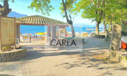 Sobrado com 2 quartos, Centro, Ilhabela - R$ 800 mil, Cod: 1156