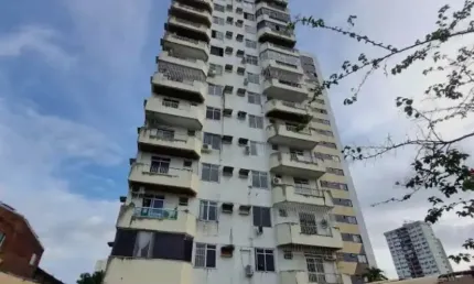 Apartamento com 3 quartos para alugar na Avenida Governador José Malcher, 2271, Nazaré, Belém