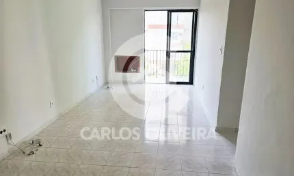 Vendo apartamento 2 quartos a 50m Norte Shopping Bairro Cachambi RJ