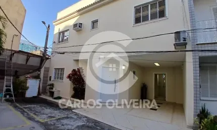 Vendo casa de vila toda modernizada com 3 suítes e 2 vagas bairro todos santos rj