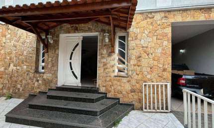 Sobrado com 3 dormitórios à venda, 160 m² por R$ 1.100.000,00 - Jardim Flor da Montanha - Guarulhos/SP