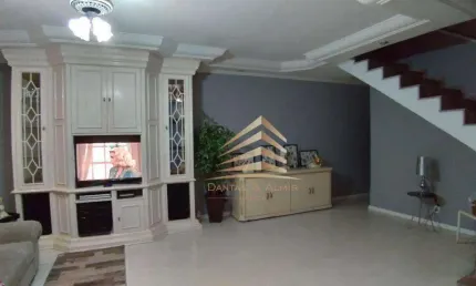 Sobrado com 3 dormitórios à venda, 180 m² por R$ 789.000,00 - Jardim Santa Mena - Guarulhos/SP