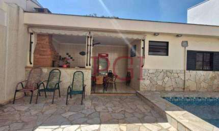 Sobrado com 5 dormitórios à venda, 300 m² por R$ 756.000 - Sumarezinho - Ribeirão Preto/SP