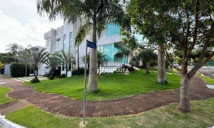 Sobrado com 3 dormitórios à venda, 353 m² por R$ 1.980.000,00 - Aragarça - Londrina/PR