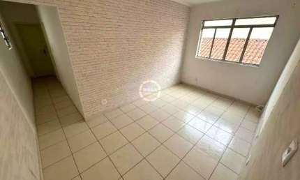 Apartamento à venda em Santos-SP no bairro Campo Grande com 2 quartos, 1 sala, 1 banheiro, 1 vaga de garagem!