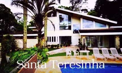 Santa Teresinha: Casa de Condomínio à Venda em Santos-SP, Bairro Marapé - 4 Quartos, 4 Suítes, 3 Salas, 6 Banheiros, 5 Vagas, 600m²