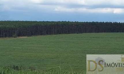 Fazenda à venda na Praça Antônio de Pádua Dutra, 1111, Centro, Piracicaba por R$ 17.200.000