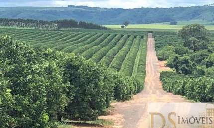 Fazenda à venda na Rua Alagoas, 1, Centro, Marília