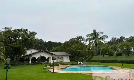 HARAS MARAVILHOSO DE 6,5 ALQUEIRES EM ITU COM CASA SEDE, CASA P/ FUNCIONÁRIO, 12 COCHEIRAS, PISCINA E ETC