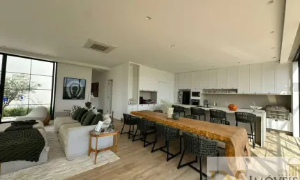 Casa de Luxo à Venda no Centro de Itu-SP  503 m² de Área  Condomínio Vilas do Golf  Agende sua Visita!
