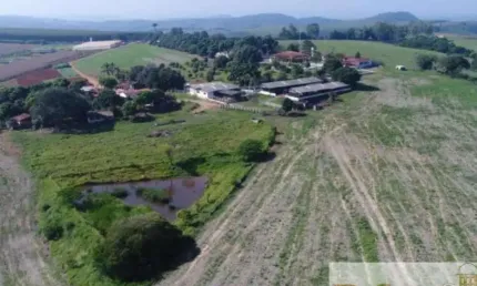 IMPERDÍVEL: Belíssimo sítio de 23 alqueires em Sorocaba-SP!