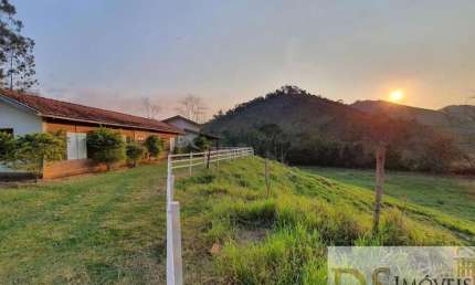 FAZENDA COM 421 ALQUEIRES À VENDA EM ADRIANÓPOLIS/PR: IDEAL PARA PECUÁRIA E COM ÓTIMA LOCALIZAÇÃO!