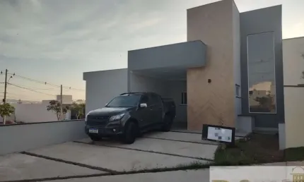 Casa em condomínio fechado com 3 quartos à venda na Village Moutonnée, Village Moutonnée, Salto por R$ 885.000