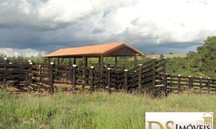 Fazenda à venda na Carlos de Campos Vieira, 369, Centro, Itapetininga, 789600 m2 por R$ 7.500.000