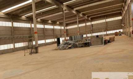 Barracão / Galpão / Depósito para alugar na Avenida Siqueira Campos, 1, Centro, Elias Fausto por R$ 65.000