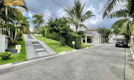 Casa com 6 quartos à venda na Estrada Otelo Zeloni, 100, Granja Santa Maria, Carapicuíba