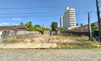 Terreno à venda na Rua Dr. Alfredo Schelemm, 47, Atiradores, Joinville