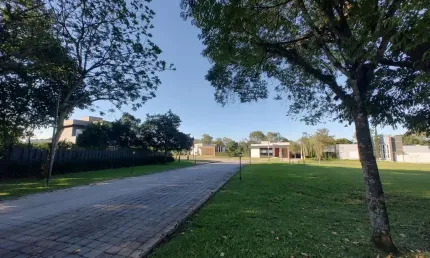Terreno em Condomínio para Venda em Joinville, América