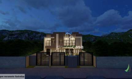 Casa com 2 dormitórios à venda, 89 m² por R$ 419.000,00 - Três Rios do Norte - Jaraguá do Sul/SC
