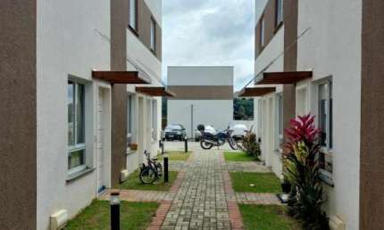 Oportunidade  Casa em Condomínio- próximo ao centro de COTIA SP