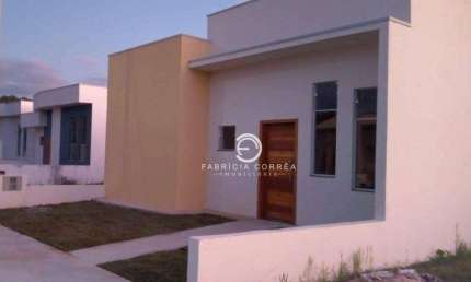 Casa com 2 dormitórios à venda, 93 m² por R$ 450.000,00 - Residencial Charles Schneider - Taubaté/SP