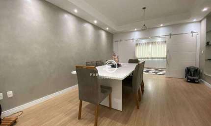 Sobrado com 4 dormitórios à venda, 280 m² por R$ 1.390.000,00 - Campos Do Conde II - Tremembé/SP