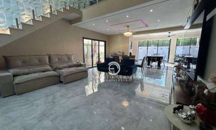 Sobrado com 3 dormitórios à venda, 267 m² por R$ 1.440.000,00 - Condomínio Parque das Araucárias - Tremembé/SP