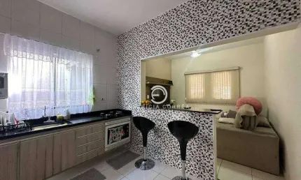 Casa à venda com 2 quartos, armários planejados e rancho disponível para venda em Taubaté