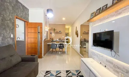 Casa com planejados, suíte e possibilidade de permuta