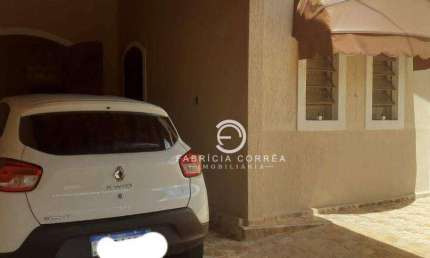 Casa com 3 dormitórios à venda por R$ 480.000,00 - Vila Jaboticabeira - Taubaté/SP