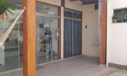 Casa com 2 dormitórios à venda, 200 m² por R$ 720.000,00 - Independência - Taubaté/SP
