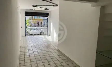 Casa sobrado no bairro Indianópolis em São Paulo-SP