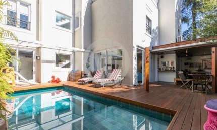 Casa em Condomínio em Jardim Petrópolis, São Paulo/SP
