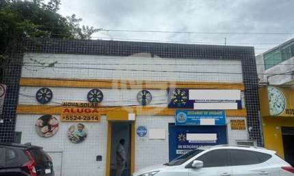 Prédio Comercial em Jardim Campo Limpo, São Paulo/SP