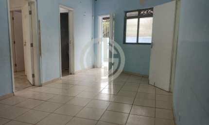 Casa comercial para alugar na Avenida Maria Coelho Aguiar, Jardim São Luís, São Paulo