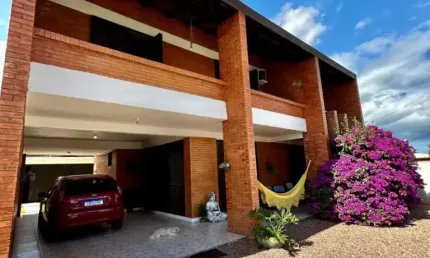 C652 Sobrado com 5 dormitórios para morar/veranear/Imbé