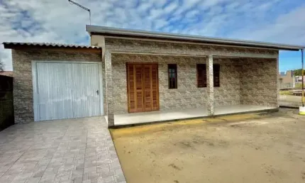 C641 Casa recém construída na praia de Presidente/Imbé