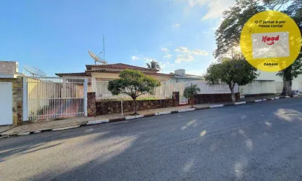 Casa com 3 dormitórios à venda, 311 m²  - Centro - Cerquilho/SP