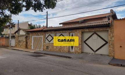 Sobrado à venda, 270 m² por R$ 660.000,00 - Centro - Boituva/SP